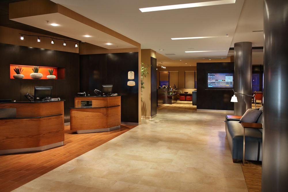 Courtyard By Marriott Stuart Hotel Екстериор снимка