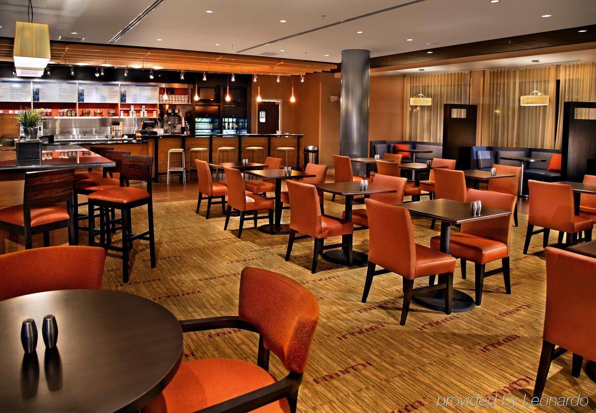 Courtyard By Marriott Stuart Hotel Екстериор снимка