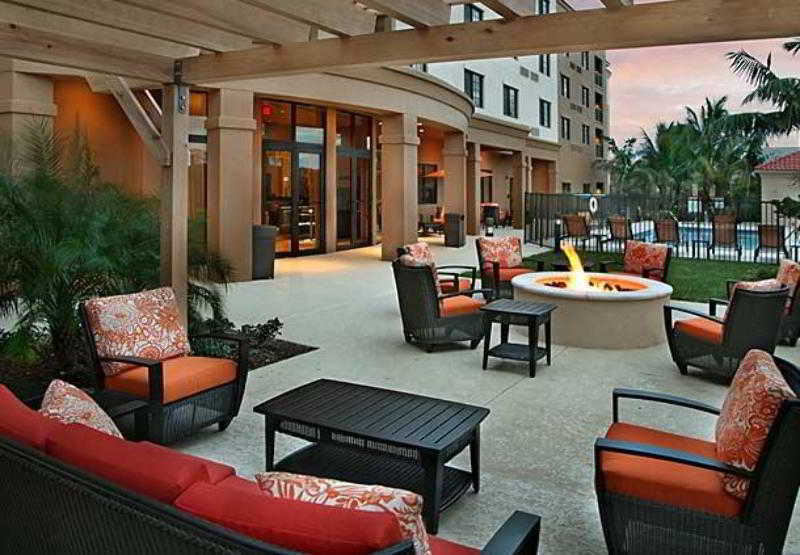 Courtyard By Marriott Stuart Hotel Екстериор снимка