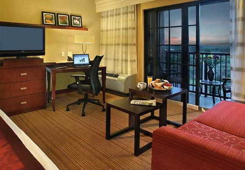 Courtyard By Marriott Stuart Hotel Екстериор снимка